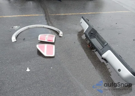 2013 Ford F-150 Platinum z USA, uszkodzony, nr VIN 1FTFW1EF7DFA09535